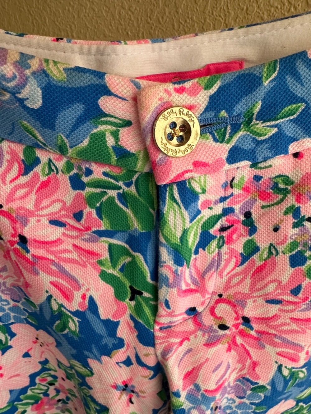 Lilly Pulitzer Pink & Blue Floral Scallop-Hem Shorts - Picture 2 of 9